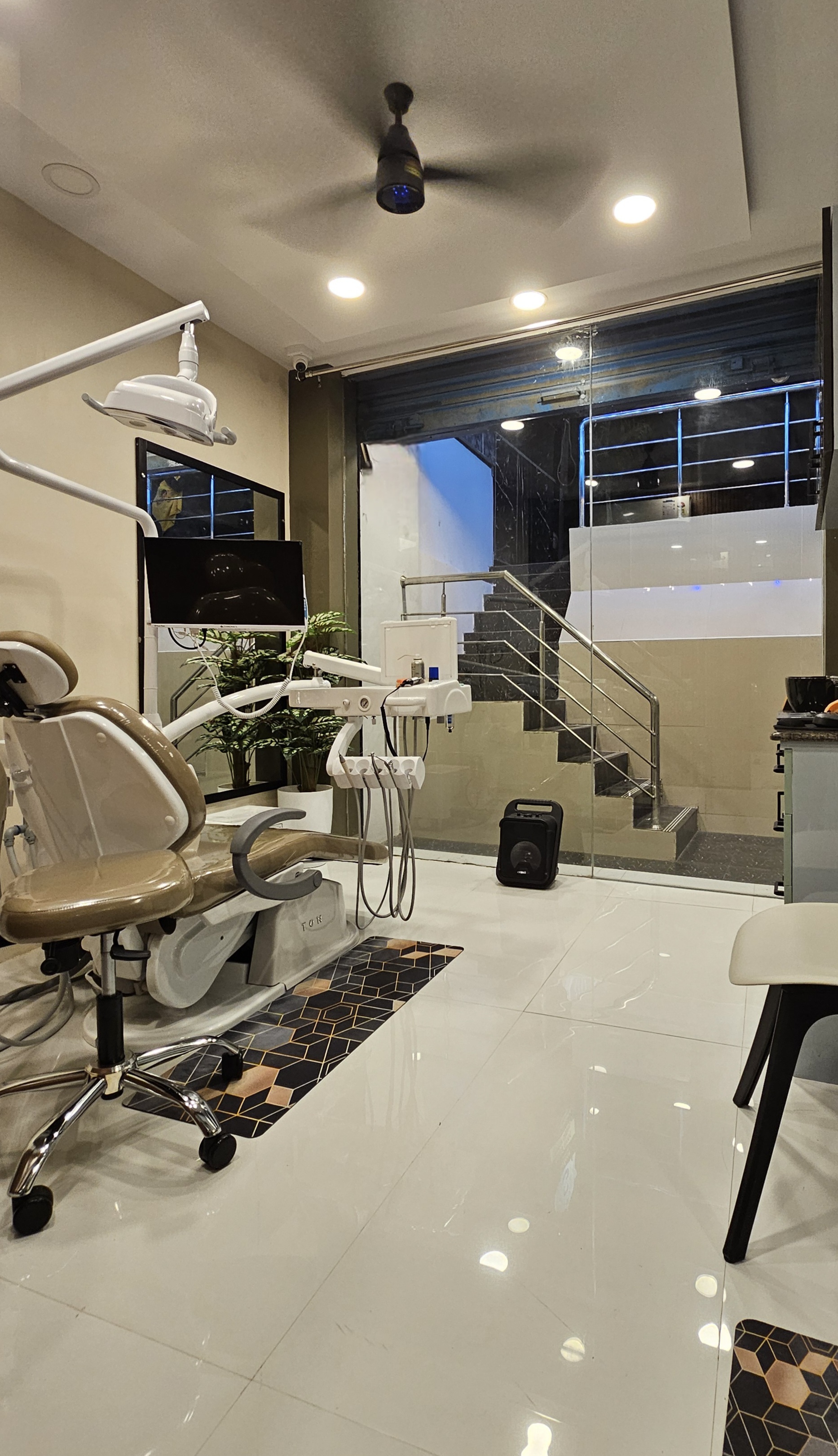 Advanced dental treatment room with modern equipment